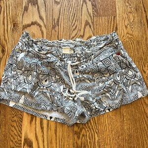 Roxy Geometric Patterned Women's Shorts